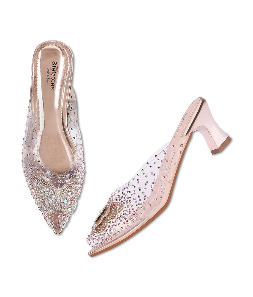 60 Wedding Shoe Game Questions You Need to Ask