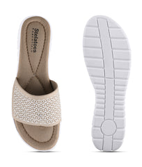 Women Cream Thong Cut Casual Sandals